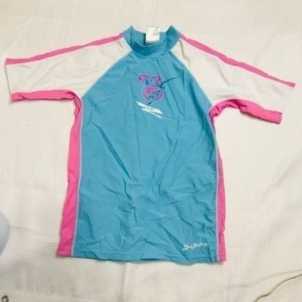 Sun busters swimwear top.0444